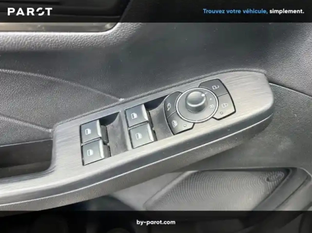 Ford Kuga 2.5 duratec 180ch hybrid flexifuel titanium powershift — photo 6