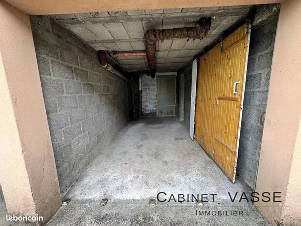 Parking/box 11 m² Hérouville-Saint-Clair