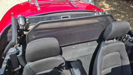 Mazda MX5 1.6 90 - Soft Top – 1996 – 62344 km – Essence – Boîte Manuelle — photo 8