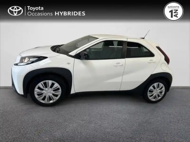 Toyota Aygo X 1.0 vvt-i 72ch dynamic — photo 3
