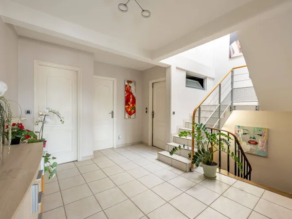 Maison 6 pièces 182 m²