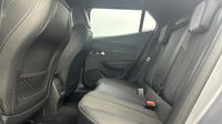 Peugeot 2008 1.2 PureTech 130ch S&S GT EAT8 — photo 10