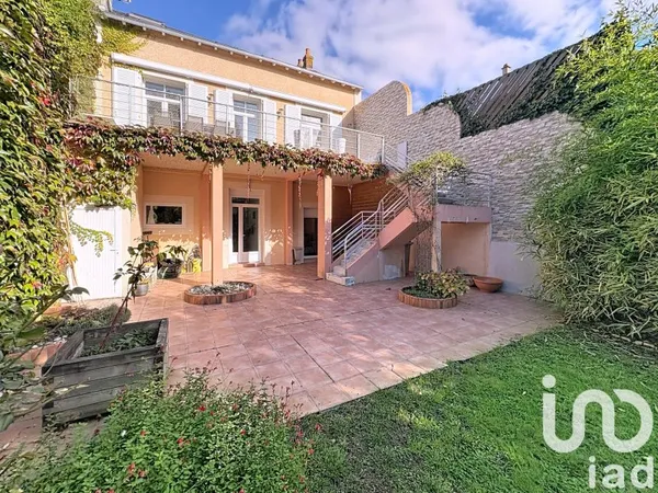 Maison 6 pièces 179 m²