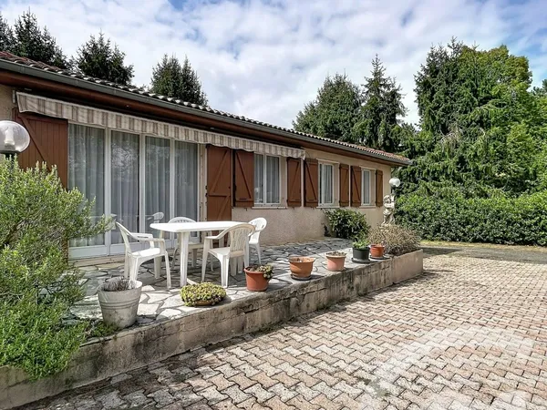 Maison 4 pièces 140 m²