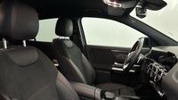 Mercedes Gla 200 d 150ch AMG Line 8G-DCT — photo 15