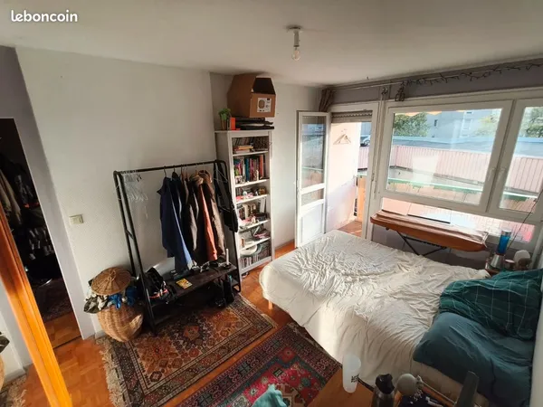 Chambre SOUS LOCATION