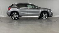 Mercedes Gla 220 d 170ch Starlight Edition 7G-DCT Euro6c — photo 4