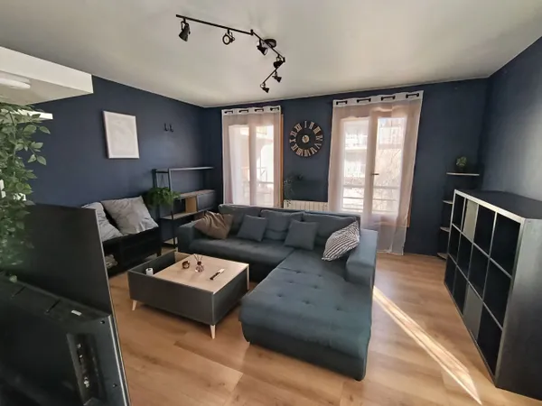 Loue appartement - 52m²