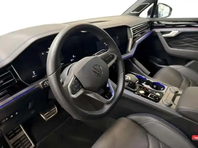 Volkswagen Touareg 3.0 v6 ehybrid 462 ch tiptronic 8 4motion r — photo 39