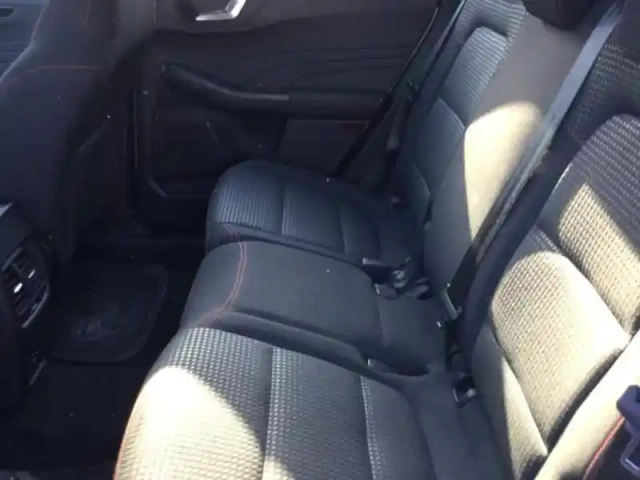 Ford Kuga 2.5 duratec 225ch powersplit phev st-line ecvt — photo 9