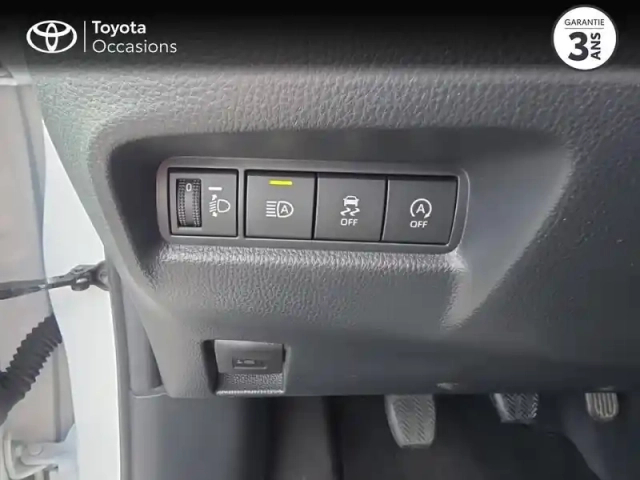 Toyota Aygo X 1.0 vvt-i 72ch dynamic my24 — photo 12
