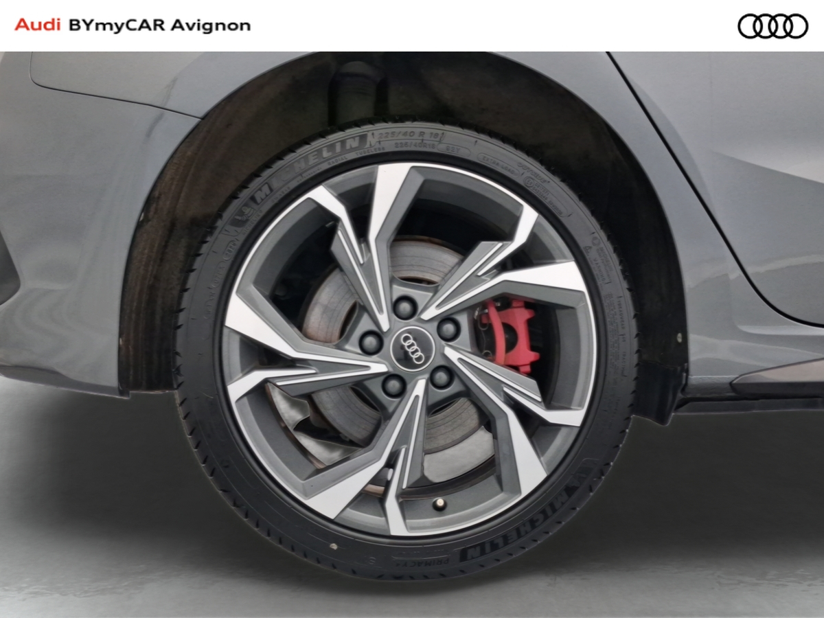 Audi A3 Sportback 45 TFSIe 245 S tronic 6 — photo 18