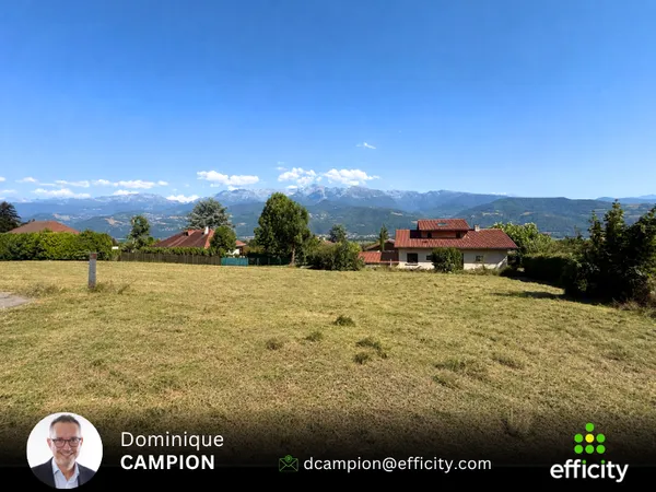 Terrain 942 m²