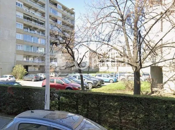 Parking 10 m²