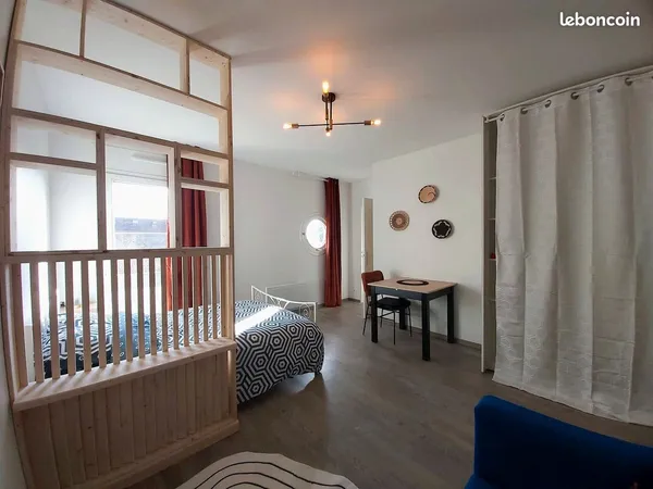 Studio T1 meublé rénové de 28 m² - limite Dijon/Talant