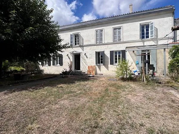 Maison 6 pièces 174 m²