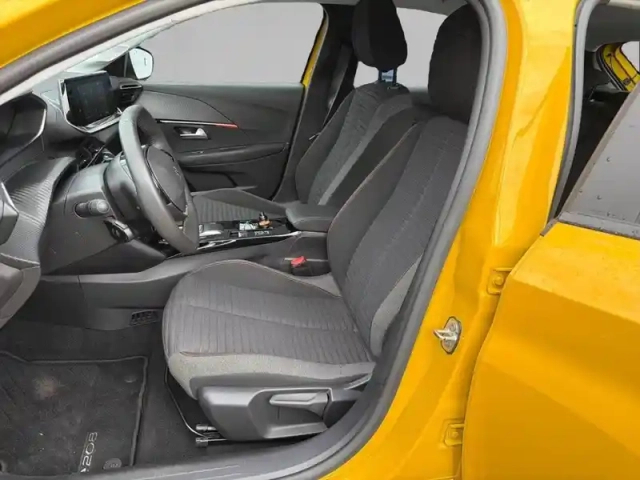 Peugeot 208 electrique 50 kwh 136ch — photo 11