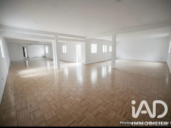 Vente Boutique/Local commercial 240 m²