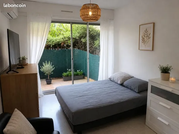 Location menton
