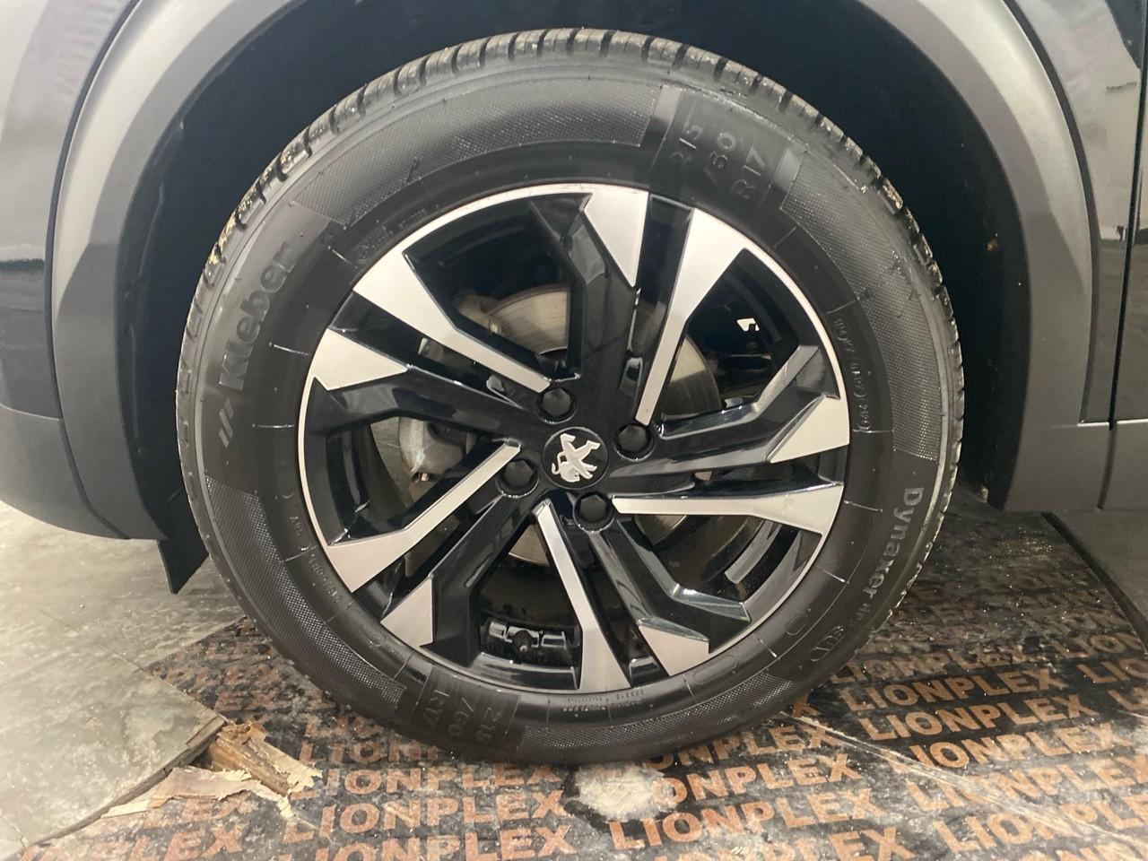 Peugeot 2008 puretech 130 s&s eat8 roadtrip — photo 16