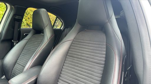 Mercedes Classe A 220 CDI 170 7G-Tronic - Fascination – 2013 – 161900 km – Diesel – Boîte Automatique — photo 3