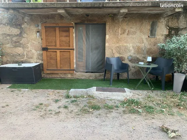 Studio meublé