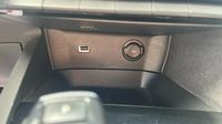 Peugeot 3008 1.2 PureTech 130ch S&S GT EAT8 — photo 30