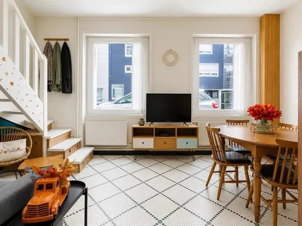 SAINT-MIHIEL  T3 DUPLEX AVEC ANNEXES  HYPER CENTRE À PIED