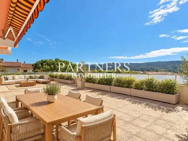 Appartement 5 pièces 115 m²