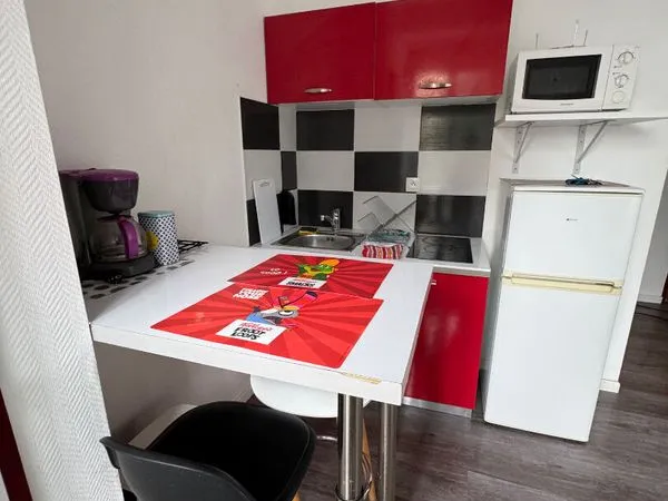 Studio 1 pièce 16 m²