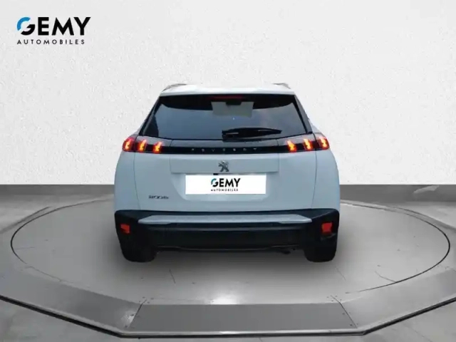 Peugeot 2008 puretech 100 s&amp;s bvm6 — photo 5