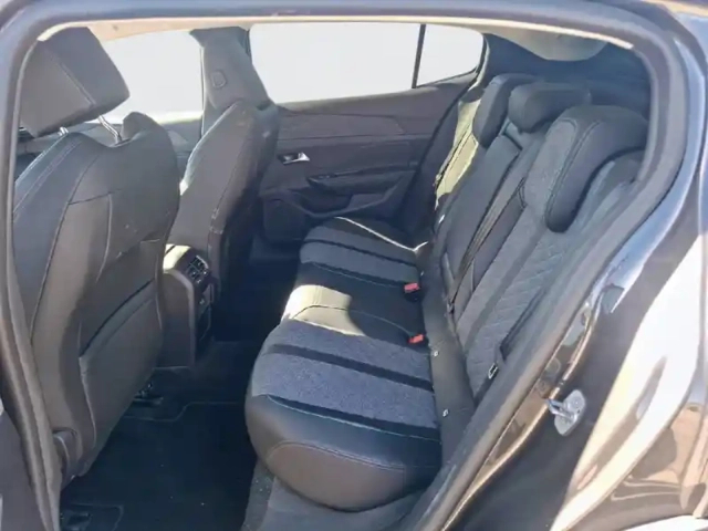 Peugeot 408 puretech 130 ch s&amp;s eat8 — photo 12