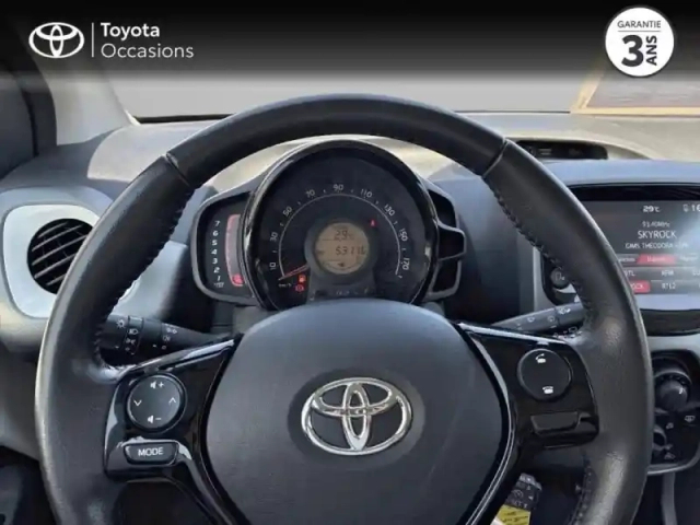 Toyota Aygo 1.0 vvt-i 72ch x-play 5p my20 — photo 13