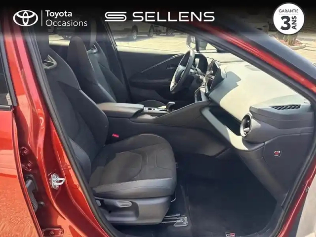 Toyota C-Hr 2.0 hybride rechargeable 225ch gr sport premiere my25 — photo 27