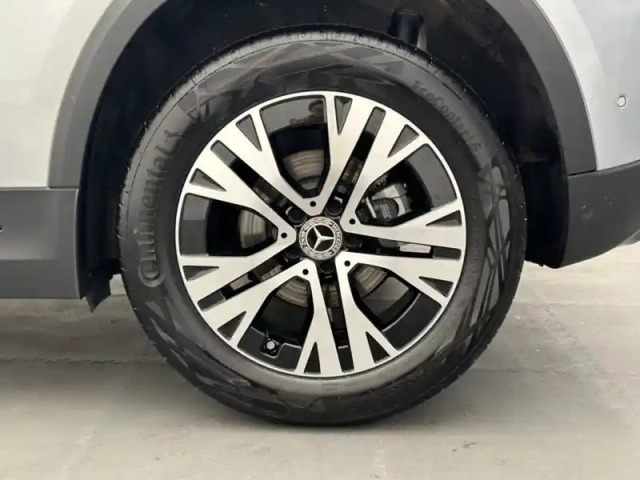 Mercedes Gla 200 d progressive line — photo 9