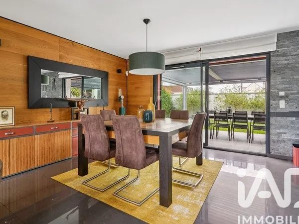 Maison 8 pièces 175 m²