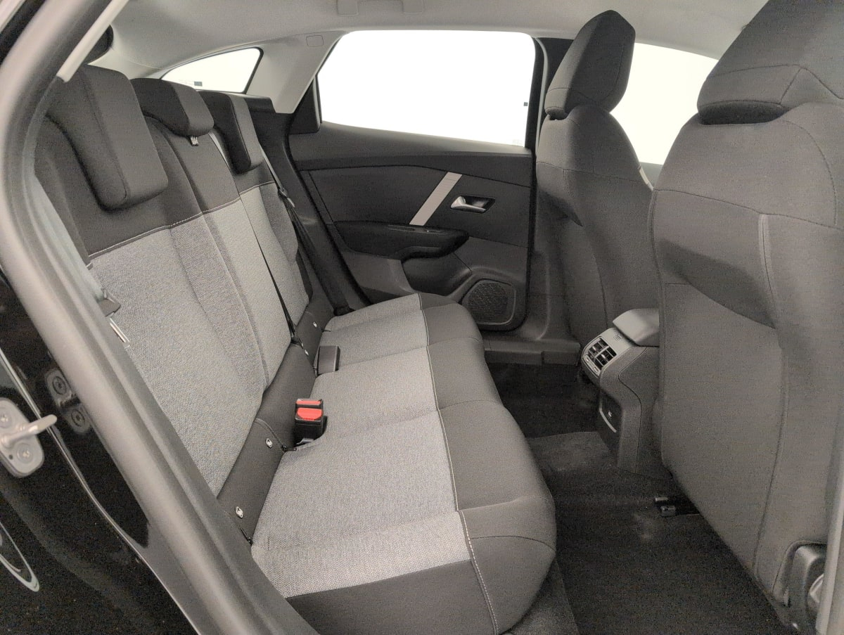 Citroën C4 — photo 19