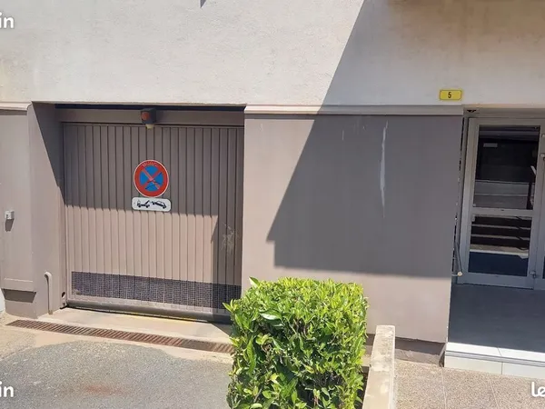 Garage double