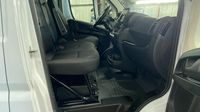 Peugeot Boxer L2H2 3.0 120ch S&S Pack Premium Connect — photo 15