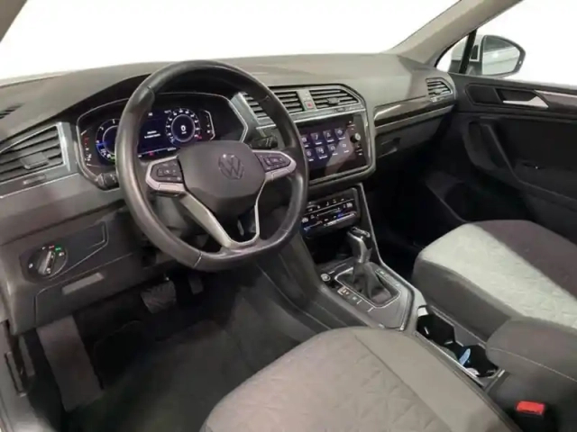 Volkswagen Tiguan 2.0 tdi 150ch dsg7 life — photo 9