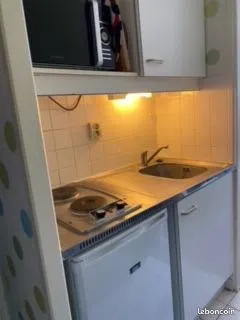 Studio caen la folie couvrechef