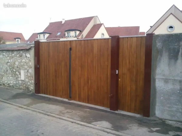 Garage, Box, Parking, Local, Dépôt, Remise VERNON