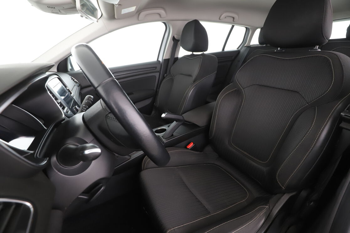 Renault Mégane Estate 1.5 dCi Blue Business EDC — photo 9