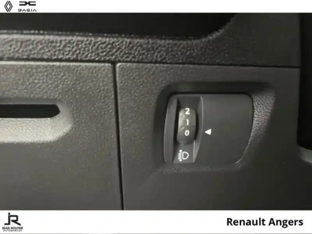 Dacia Sandero 1.0 tce 90ch journey — photo 14