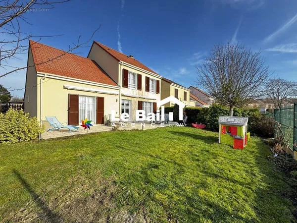 Maison 8 pièces 153 m²