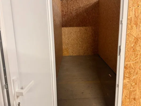 Box de stockage 8 m² à louer - Pont-l'Abbé Kermaria