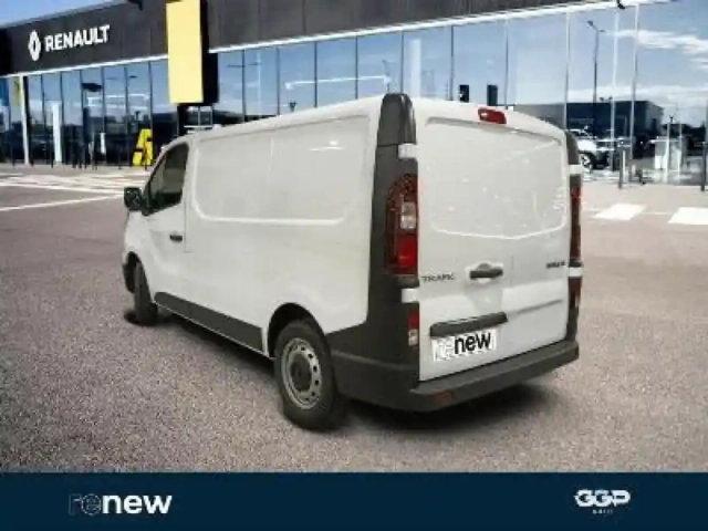 Renault Trafic fg l1h1 3t 2.0 blue dci 130ch confort e6e — photo 9