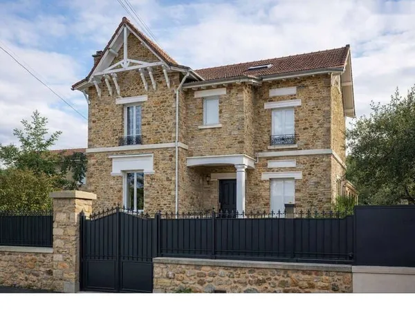 Immeuble de rapport 140 m²