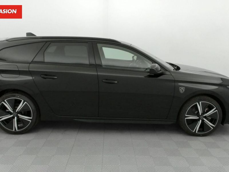 Peugeot 308 III 1.5 BlueHDi 130ch GT EAT8 — photo 30