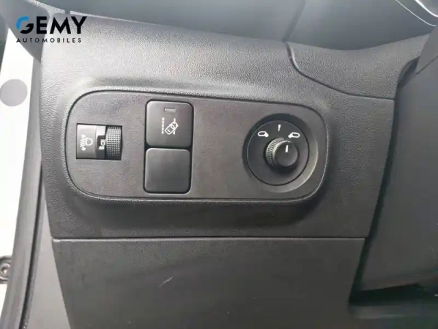 Citroën C3 puretech 83 s&amp;s bvm5 — photo 17